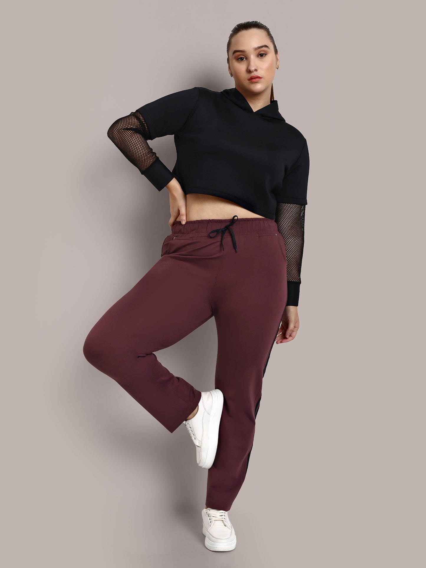 Women's Solid Regular Fit Pants