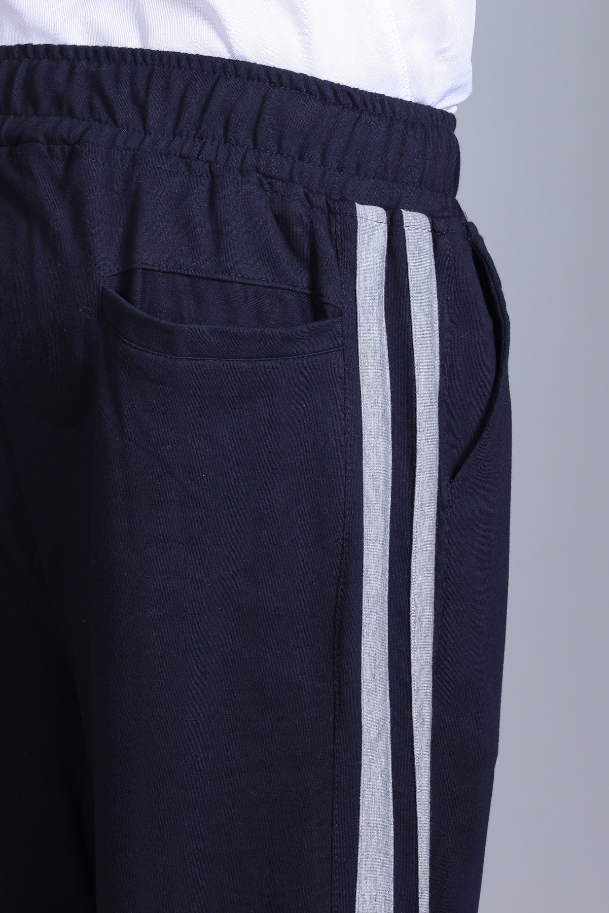 Jinxer Men Side Striped wide leg Fit Trackpants