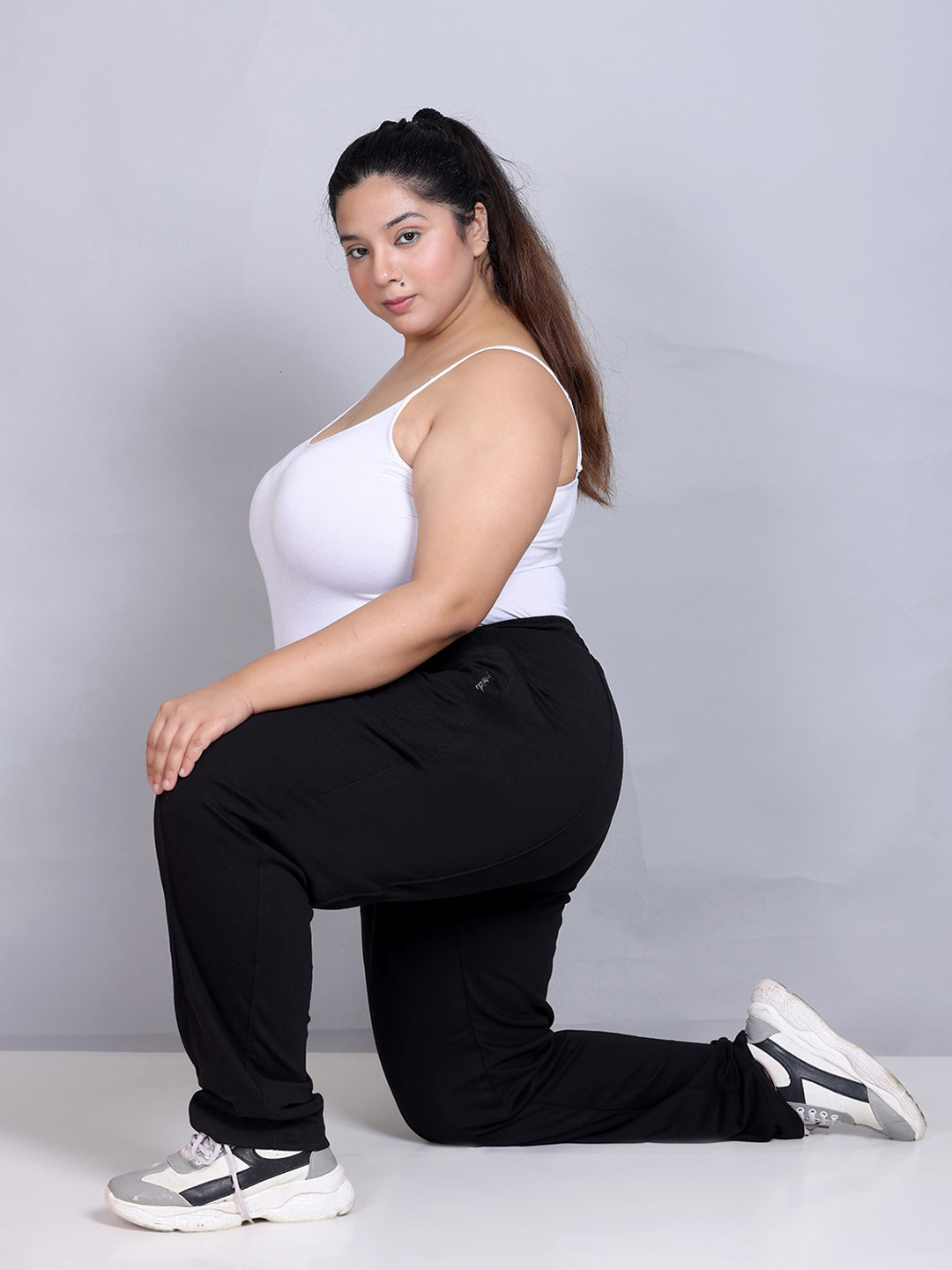 Women's Cotton Track Pants With 2 Pockets