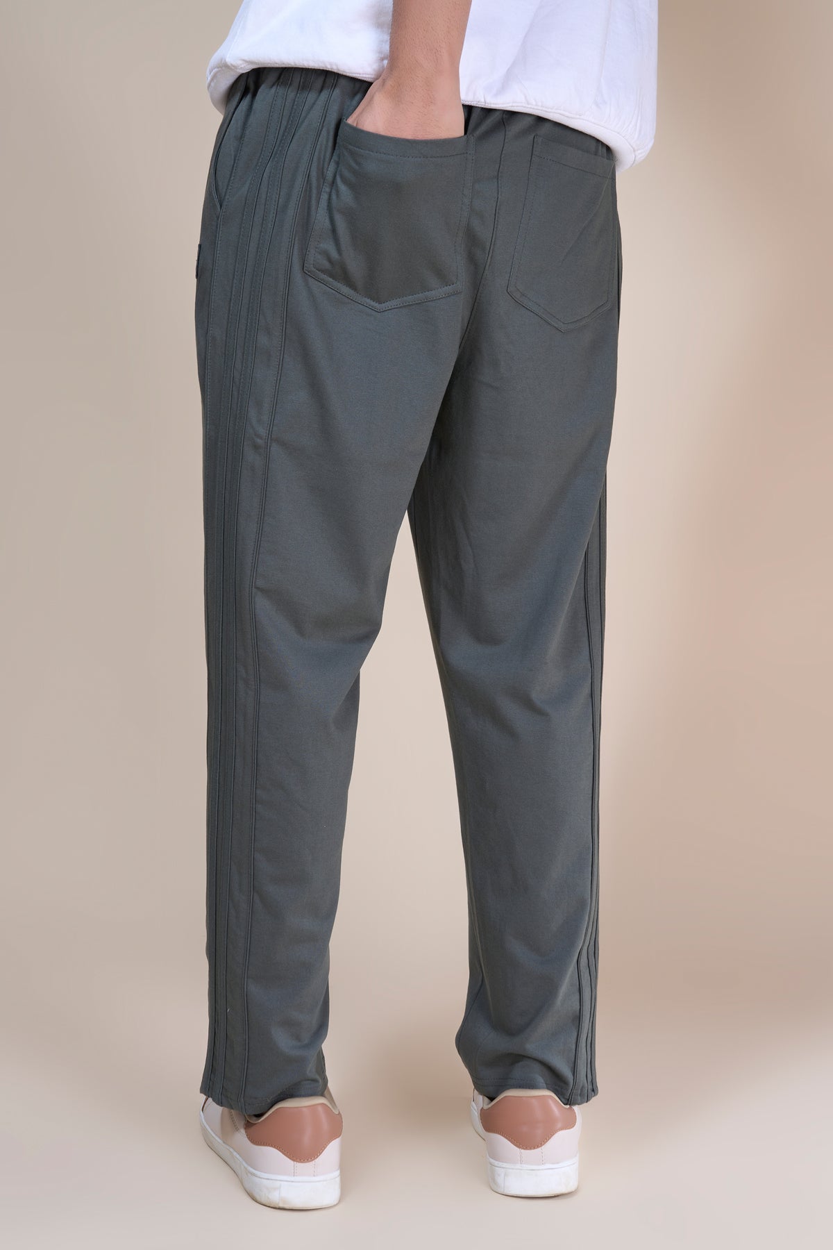 Jinxer Men Side Striped wide leg Fit Trackpants Olive Green