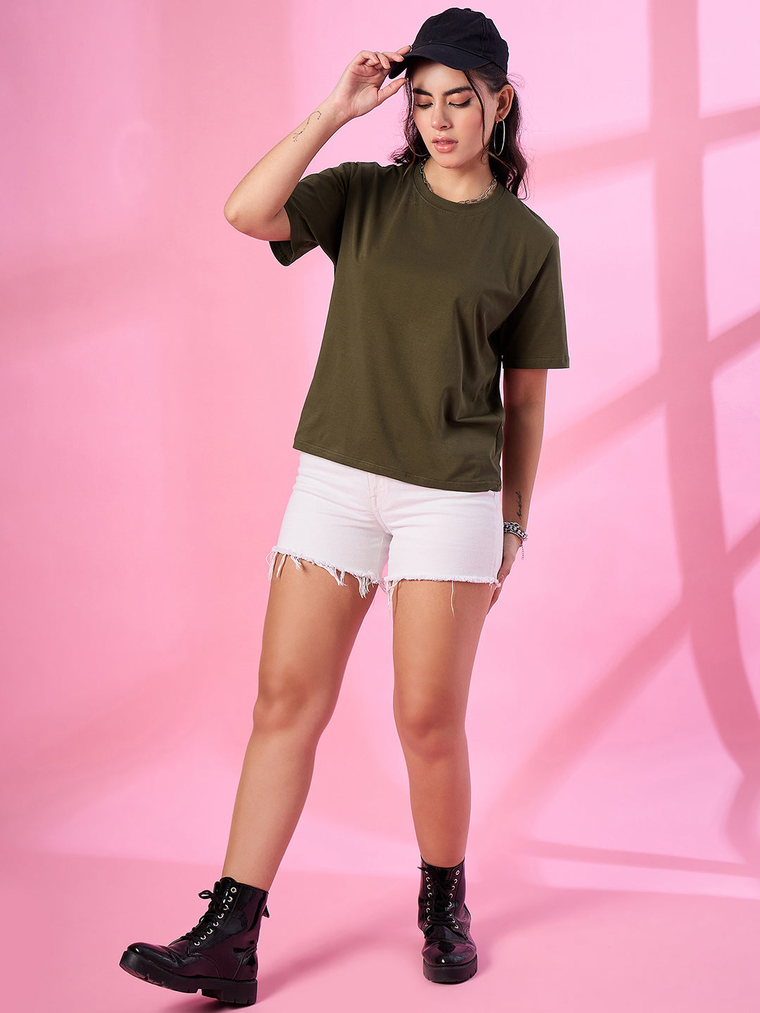 Women's Round Neck Oversized T-shirt