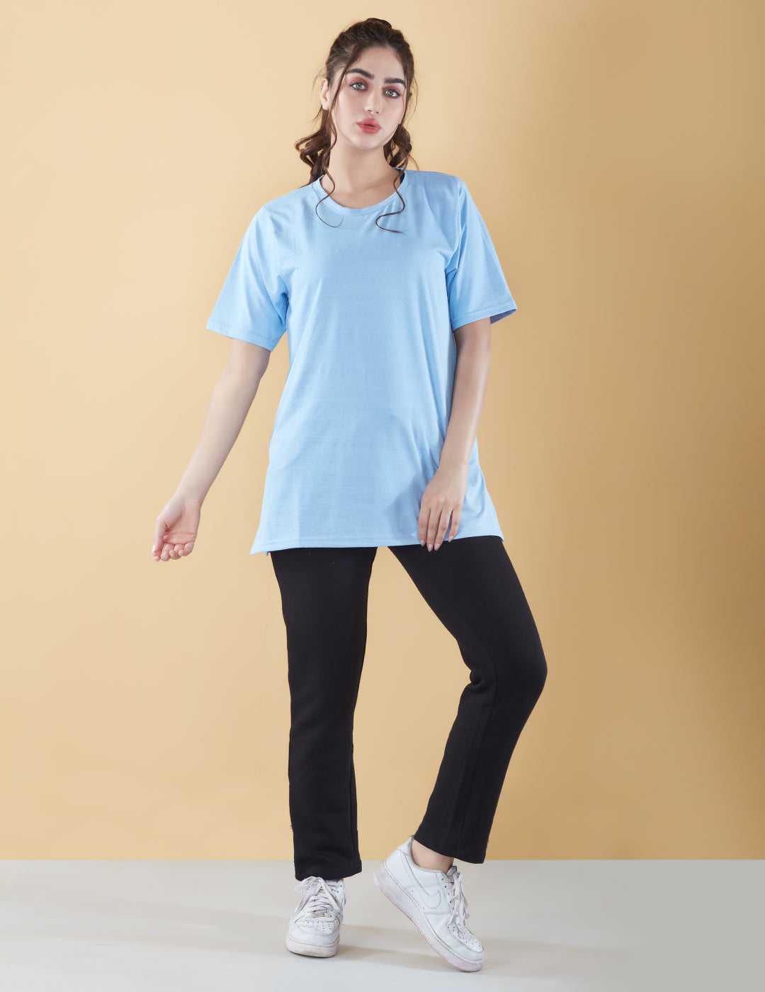 Breezy Oversized Long t-Shirt For Women In Athleisure Wear