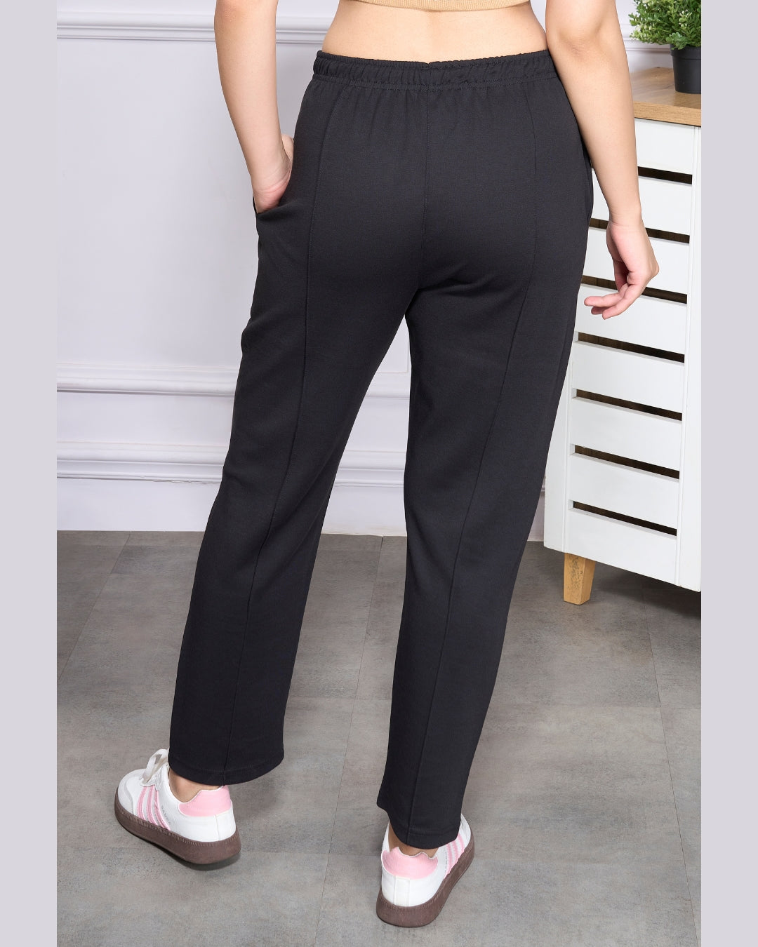 Black Solid Cotton Pants for Ladies