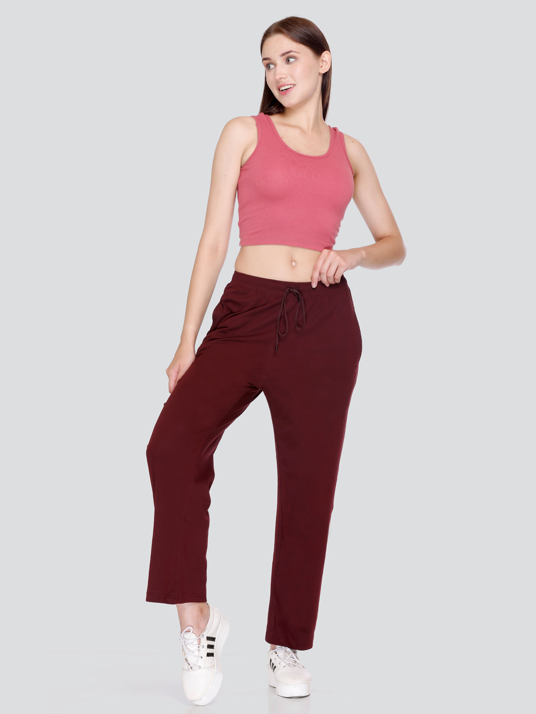 Women's Full Length High Rise Straight Fit Track Pants