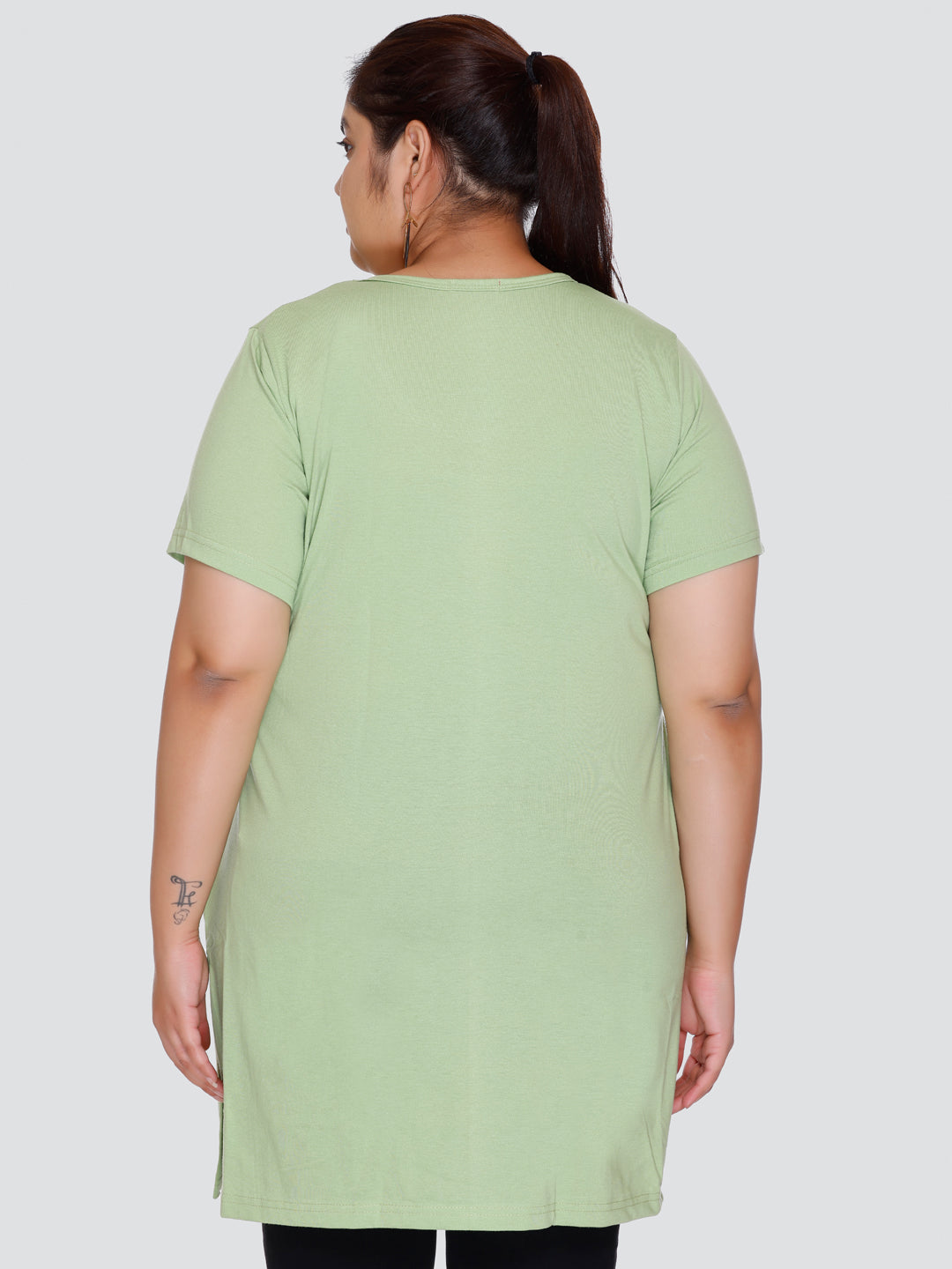 Women's Short Sleeve Round Neck Top