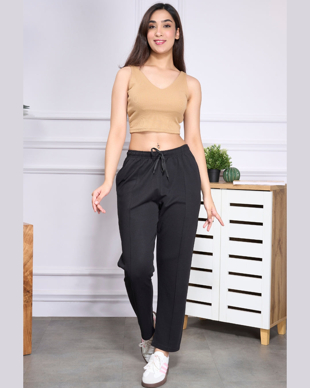 Cotton Solid Narrow Pant for Women