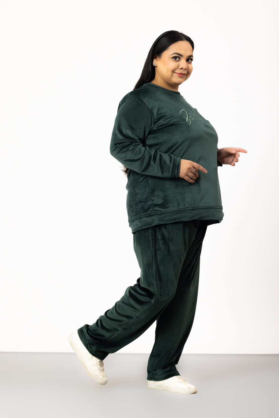 Buy Velvet Tracksuits For Women Online In India At Best Price