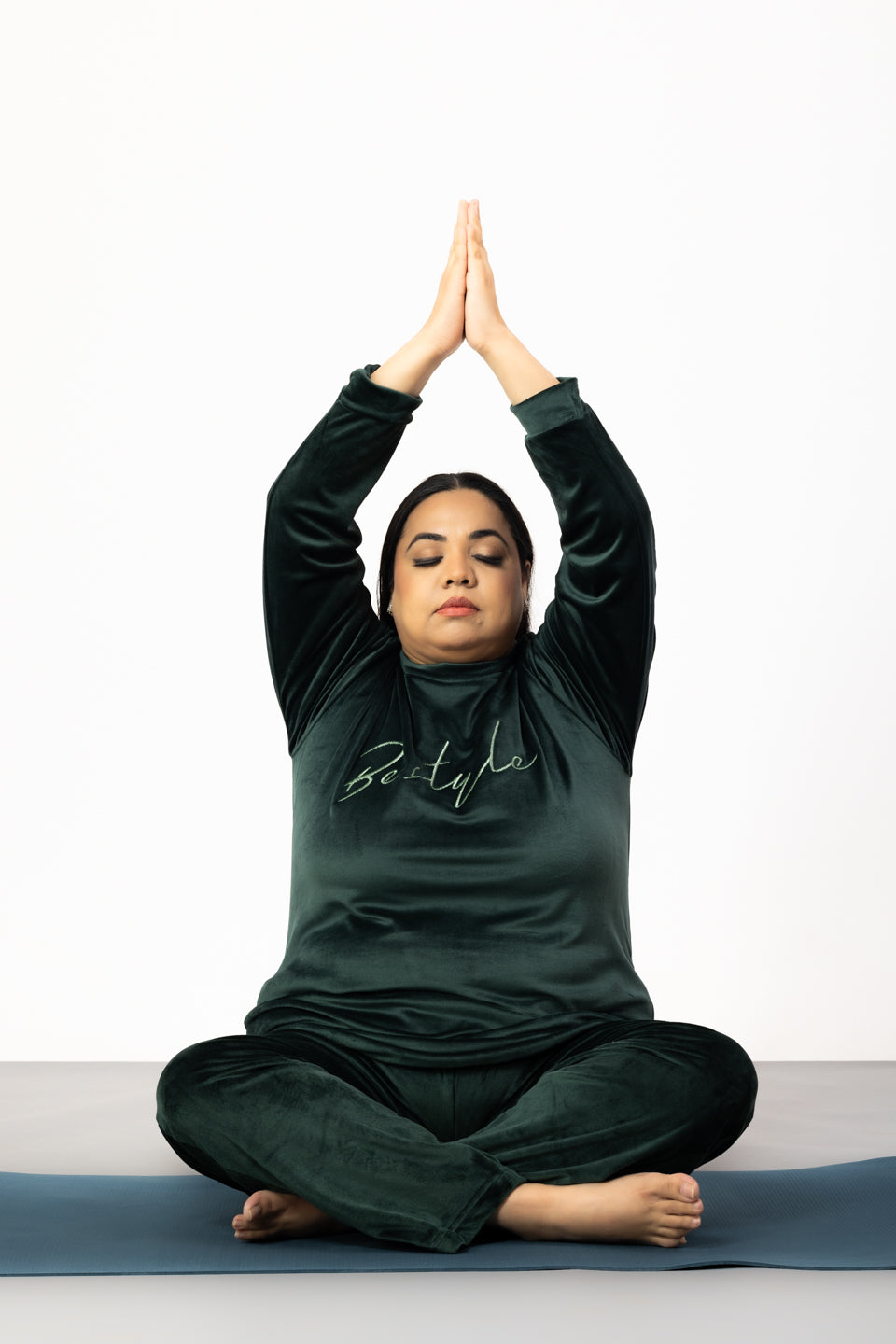 Buy Velvet Tracksuits For Women Online In India At Best Price