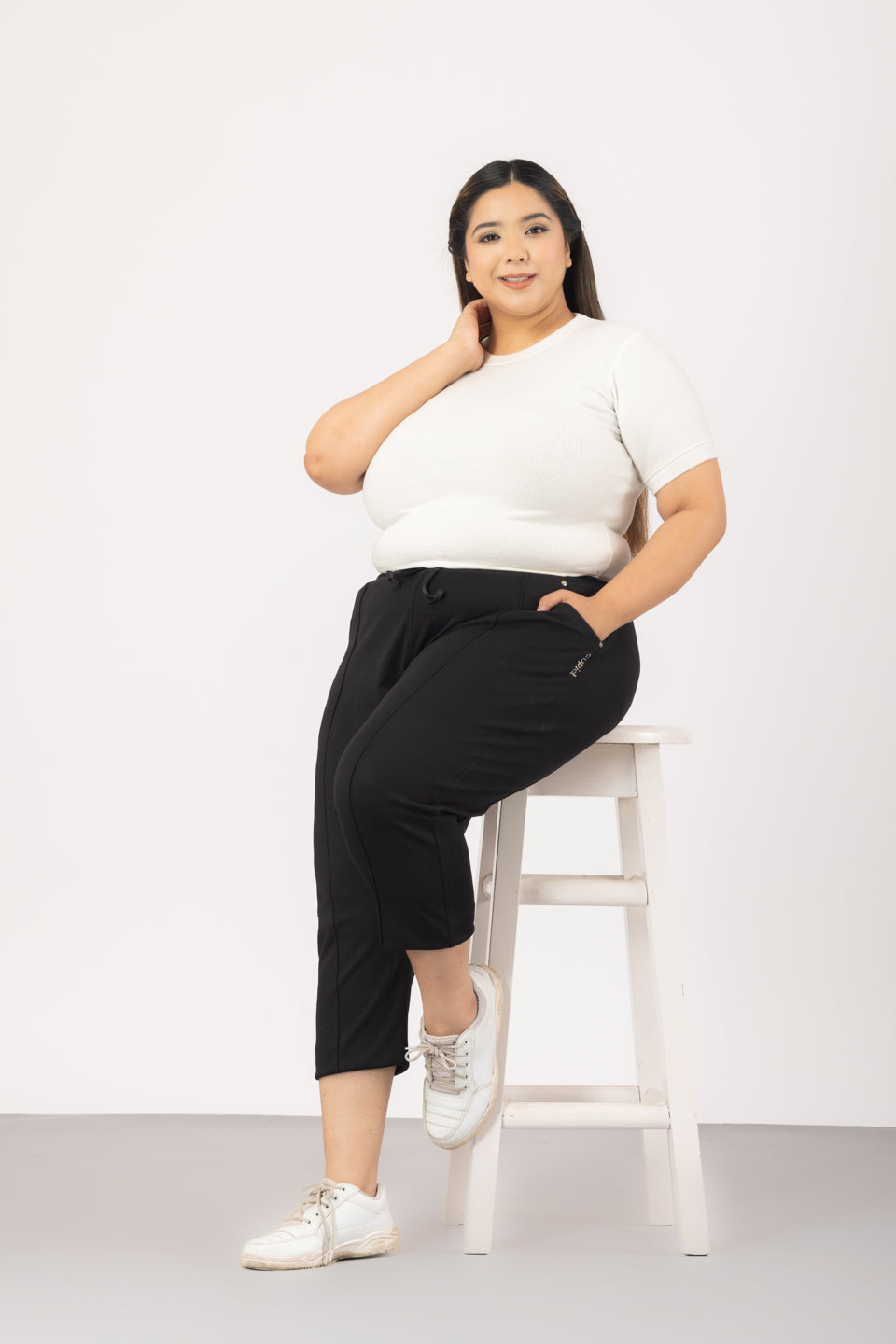 Women's Capri Pants - Cupidclothings