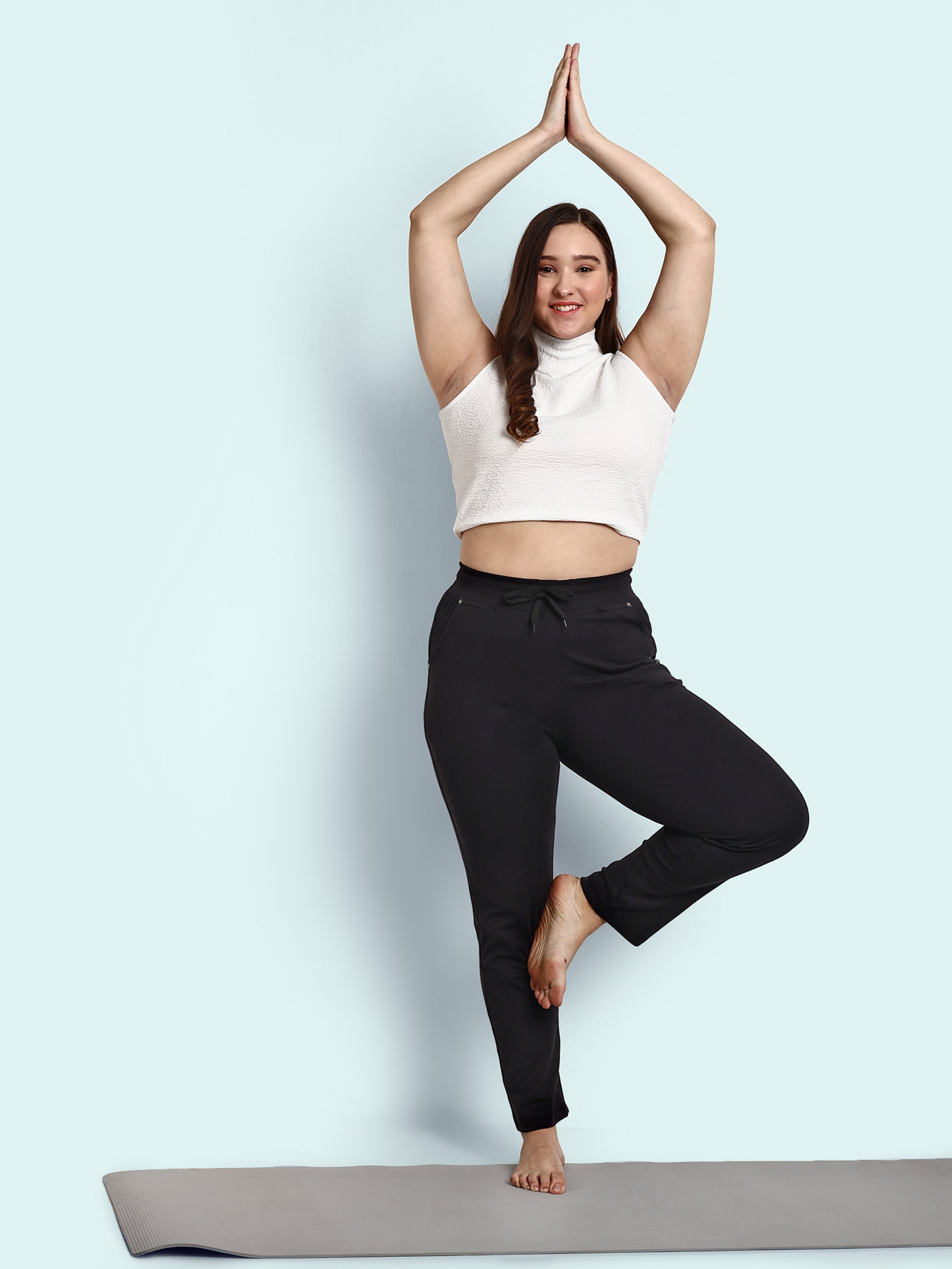 Buy Yoga Pants For Women Online In India At Best Price Offers | Tata CLiQ