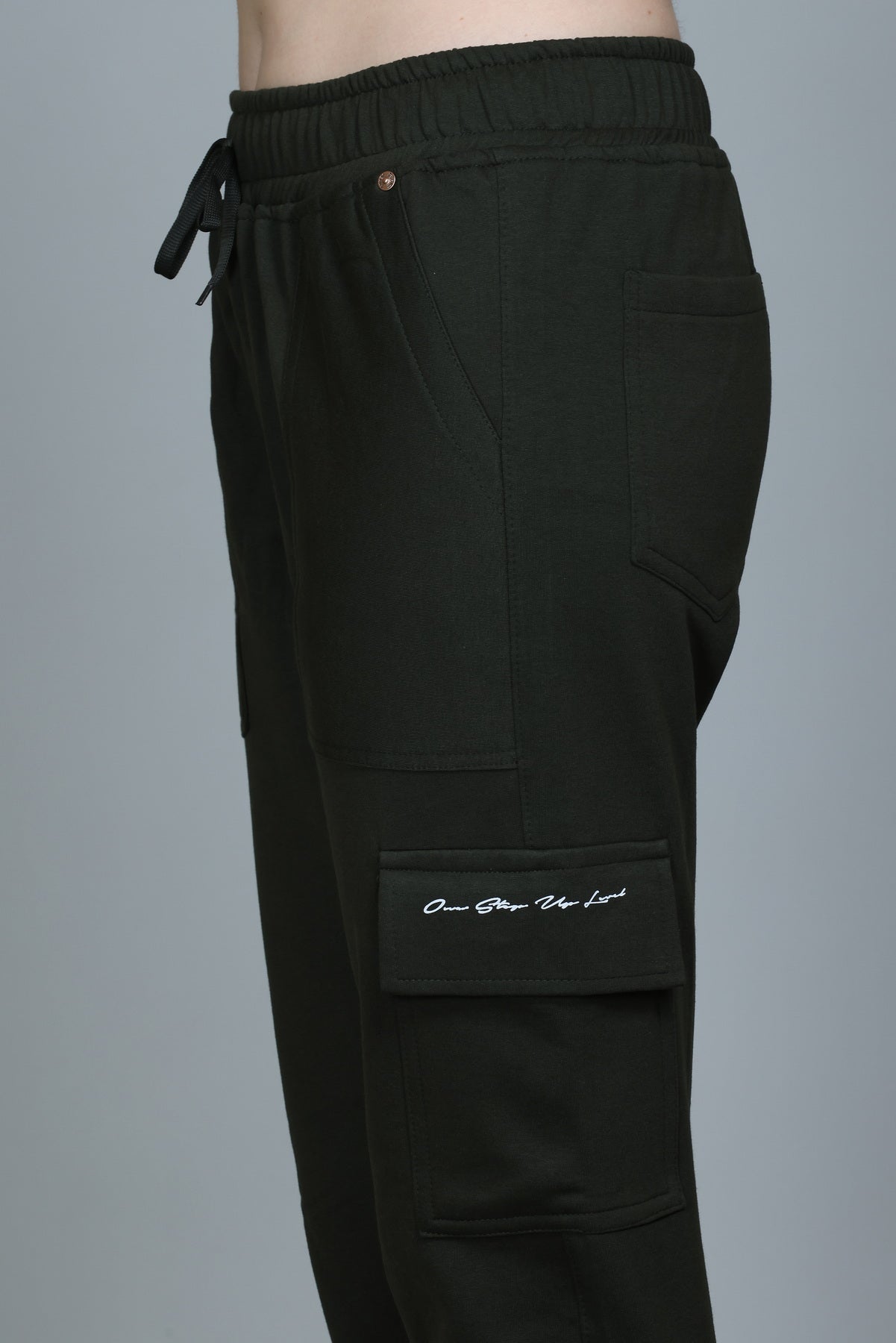 Plus Size Winters Cozy Fleece Cargo Pants For Women - Bottle Green