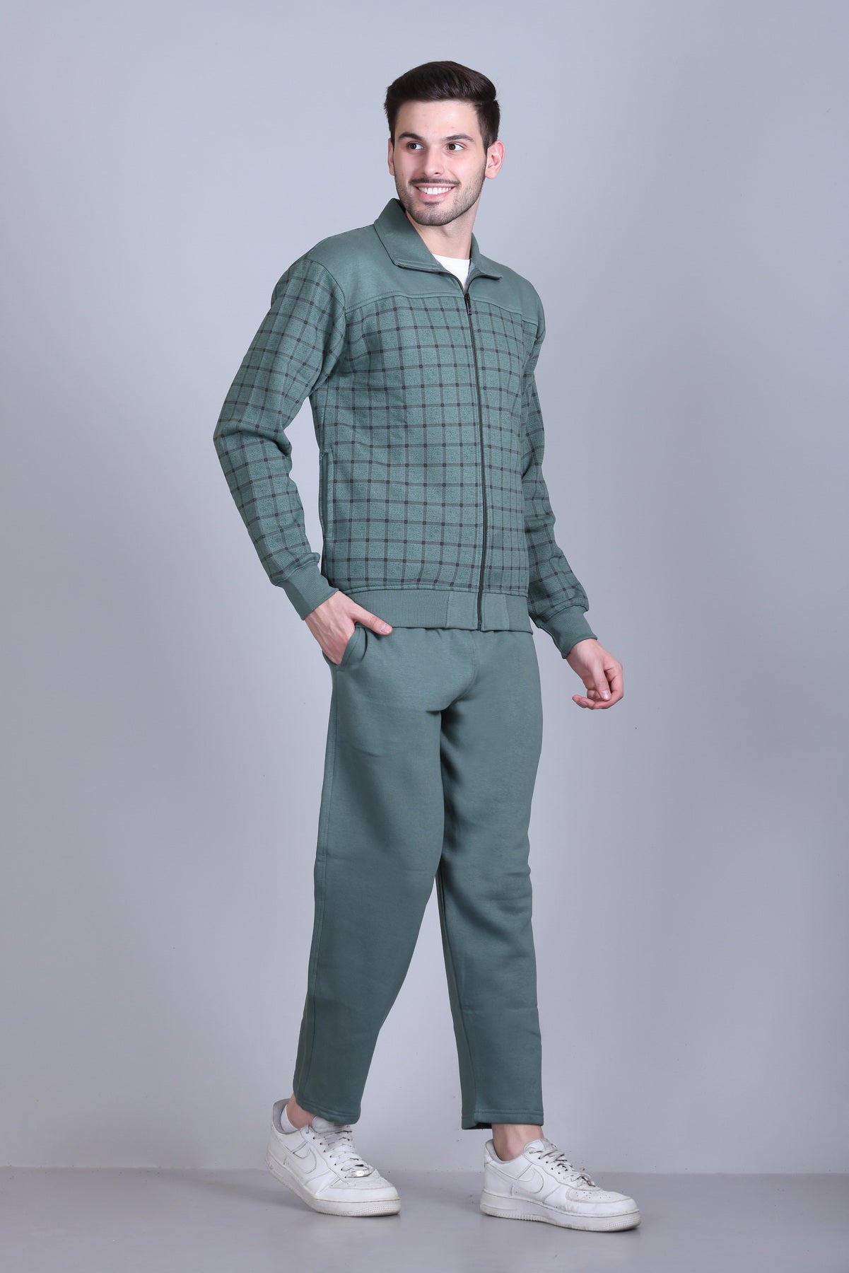 Men Winter Wear Warm Fleece Tracksuits Olive