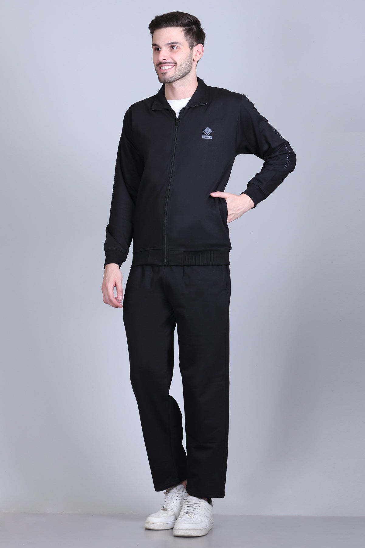 Jinxer Men Winter Wear Warm Fleece Tracksuits - Black