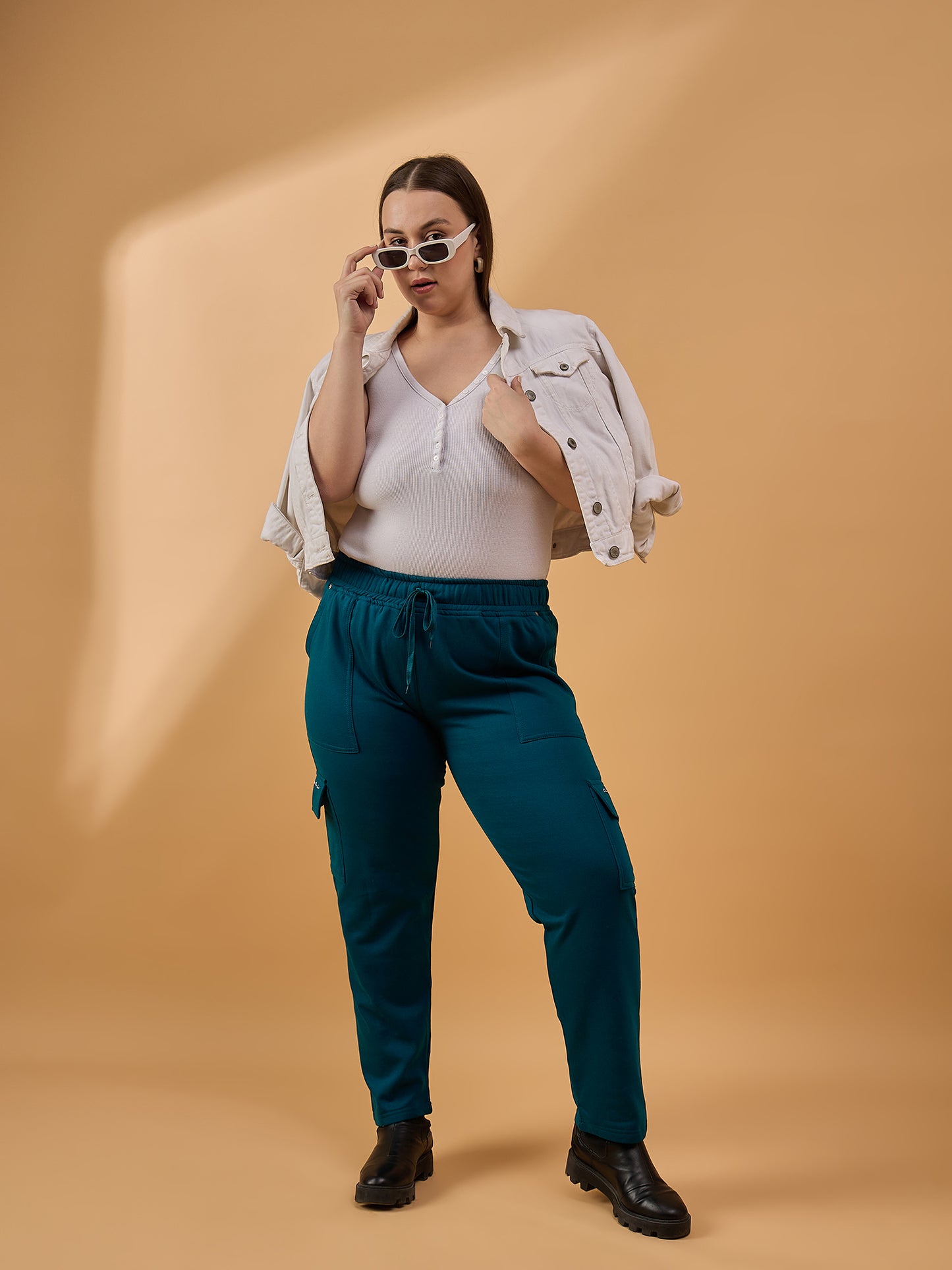 Plus Size Winters Cozy Fleece Cargo Pants For Women - Teal