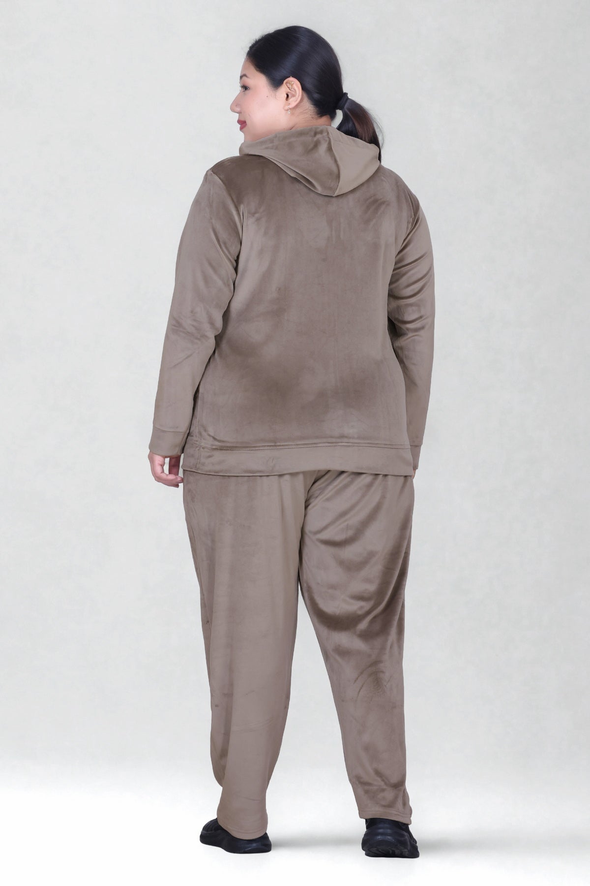 Winter Cotton Velvet Tracksuit For Women - Mocha