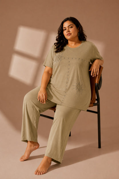Woman Cotton Floral Printed Tshirt & Pajama Set-Lounge Wear