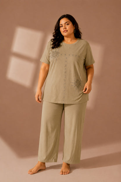 Woman Cotton Floral Printed Tshirt & Pajama Set-Lounge Wear