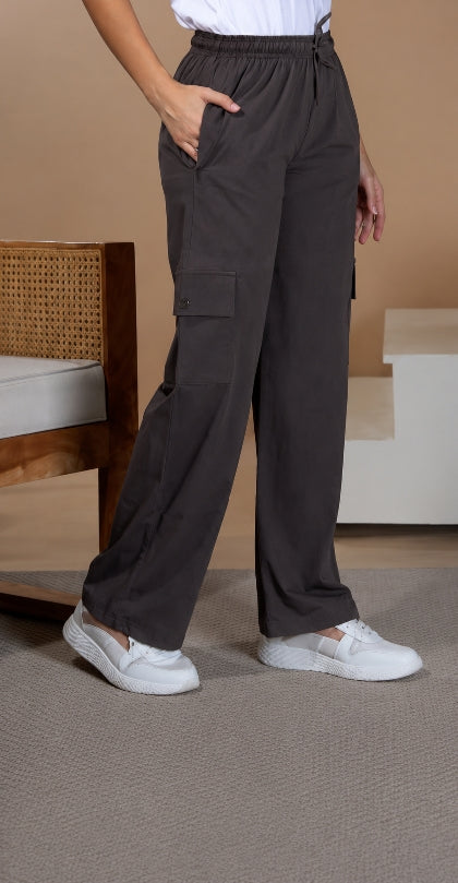Women Smart Straight Fit Easy Wash Cargo Pants- Brown