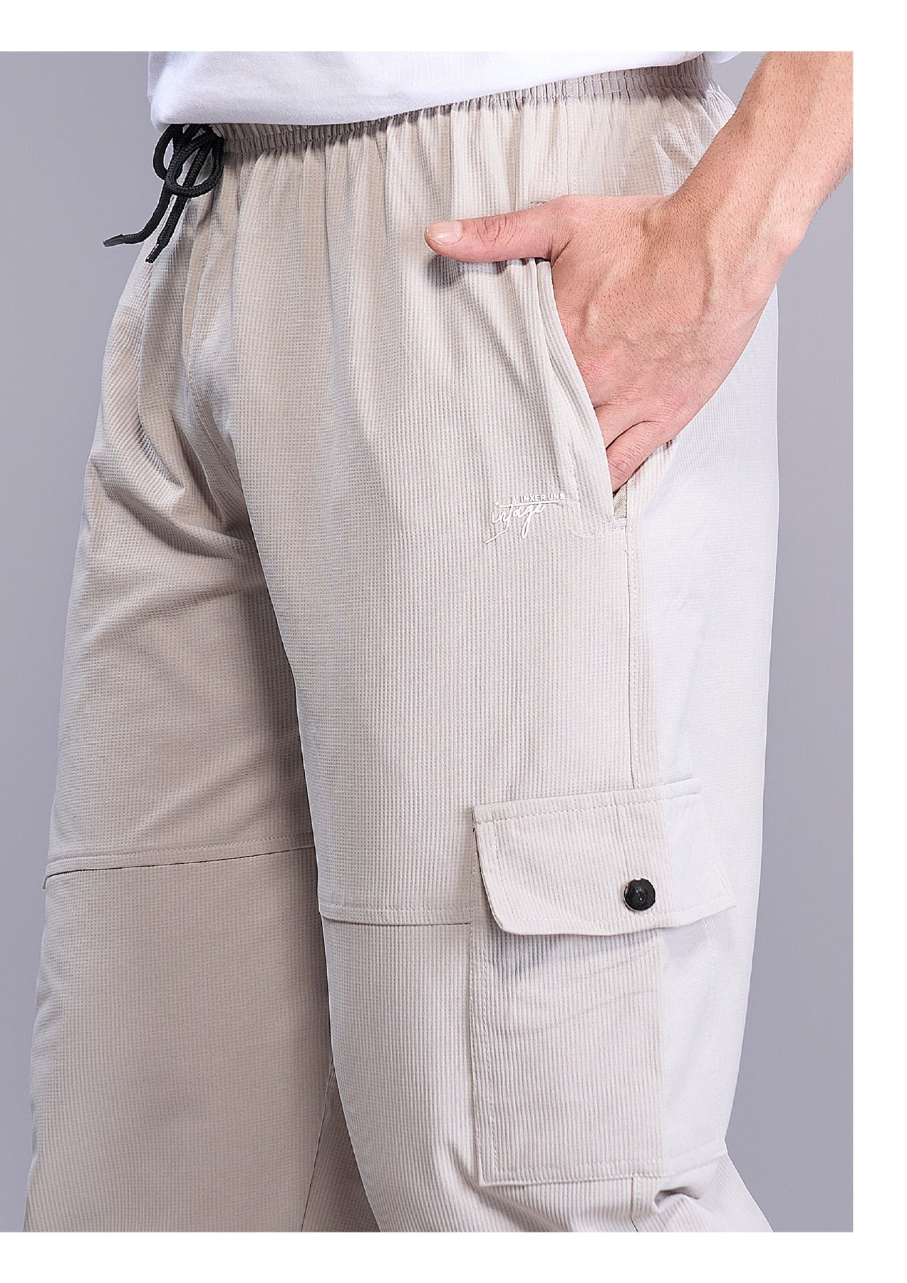  Men's Slim Fit Cargos Pant
