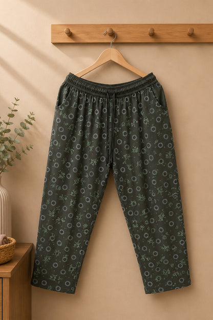Plus Size Capri For Women - 3/4 Printed Capri (3X-7XL) Olive