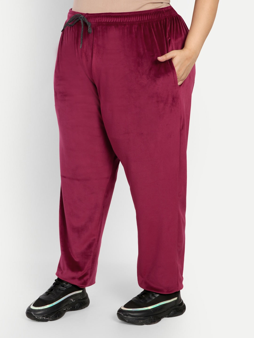 Winter Cotton Velvet Pyjamas For Women - Maroon