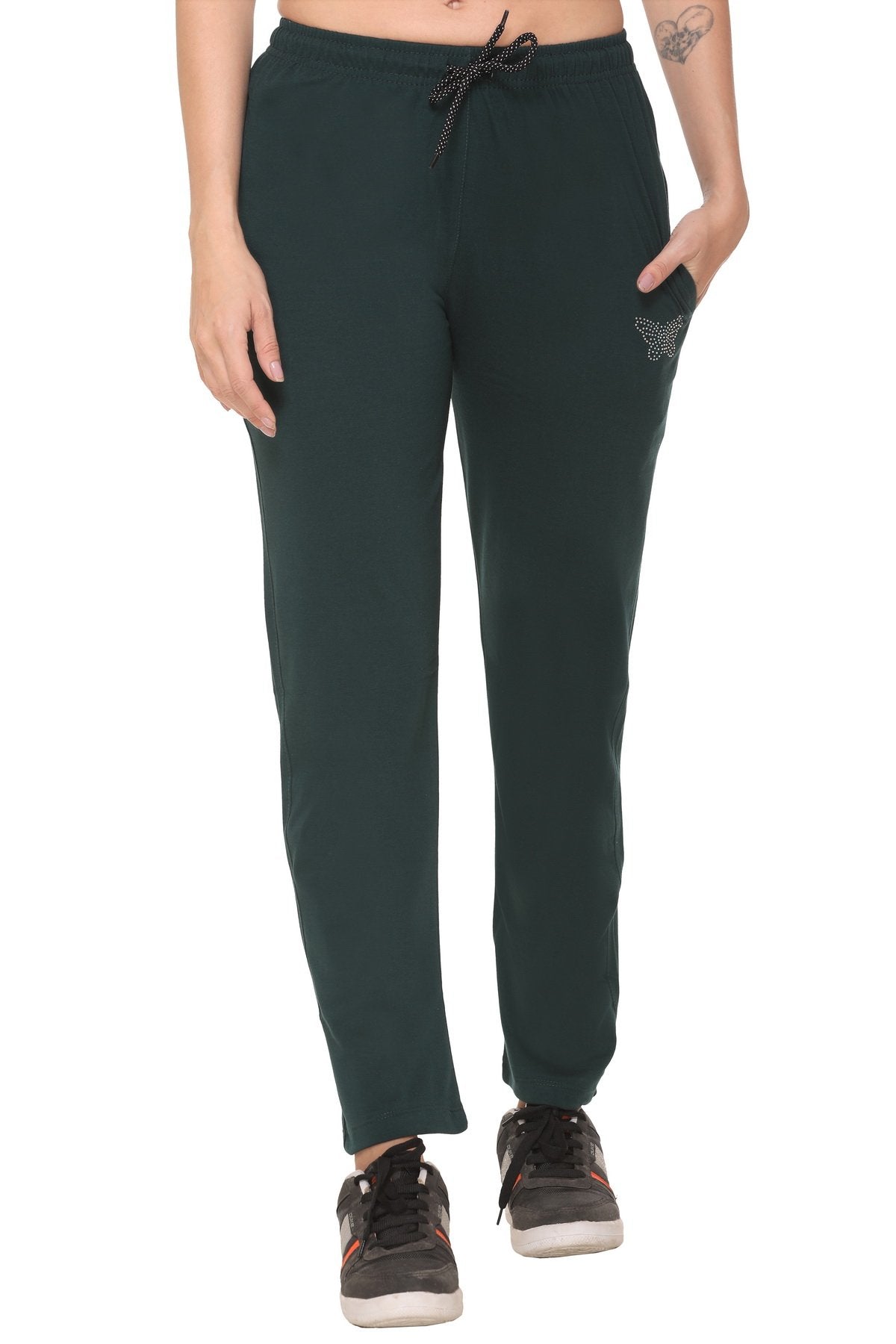 Buy online Girls Solid Cotton Track Pants from boys for Women by Ak for  999 at 58 off  2023 Limeroadcom