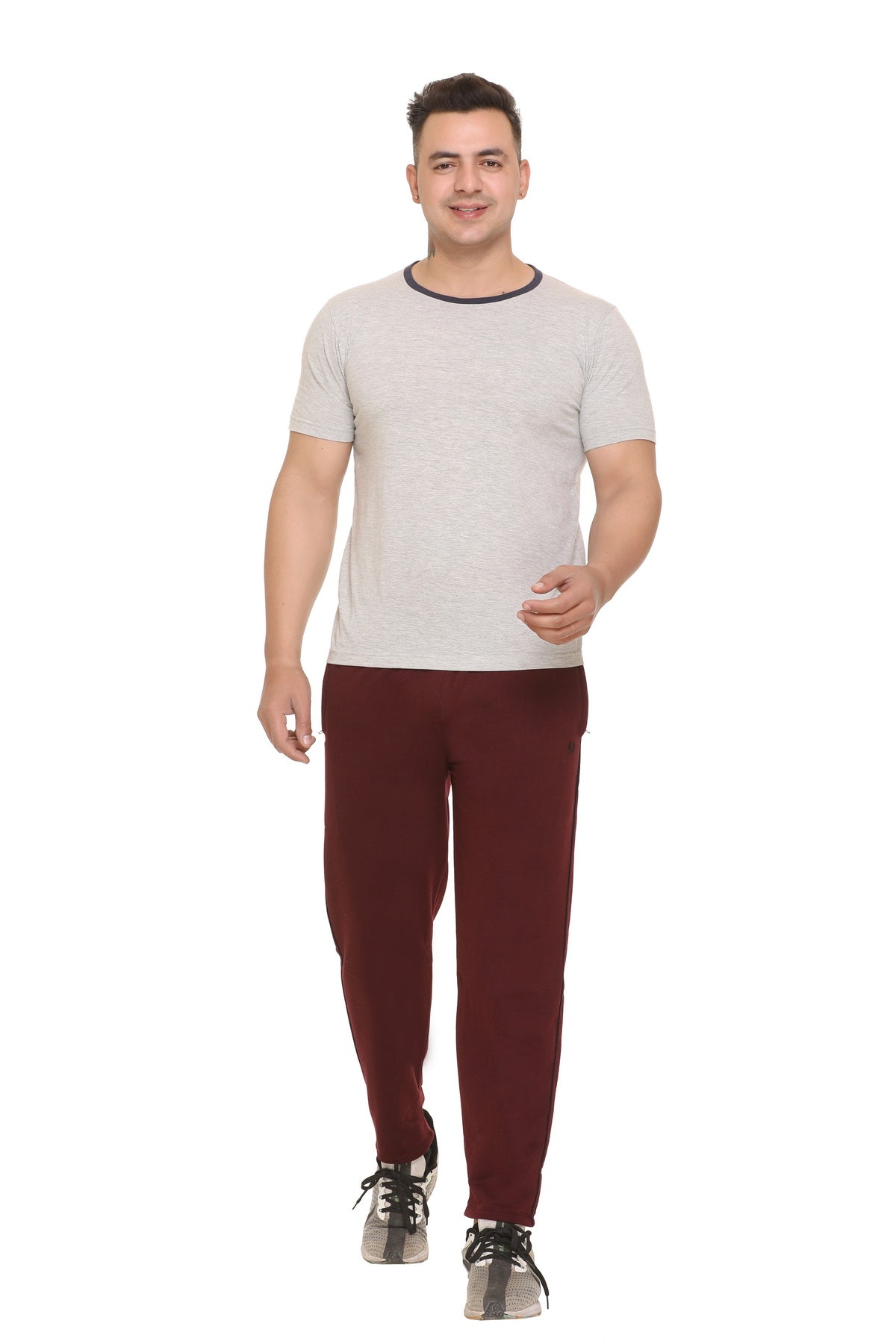 Buy online Green Cotton Cargos Casual Trousers from Bottom Wear for Men by  Cinocci for ₹1129 at 57% off | 2024 Limeroad.com