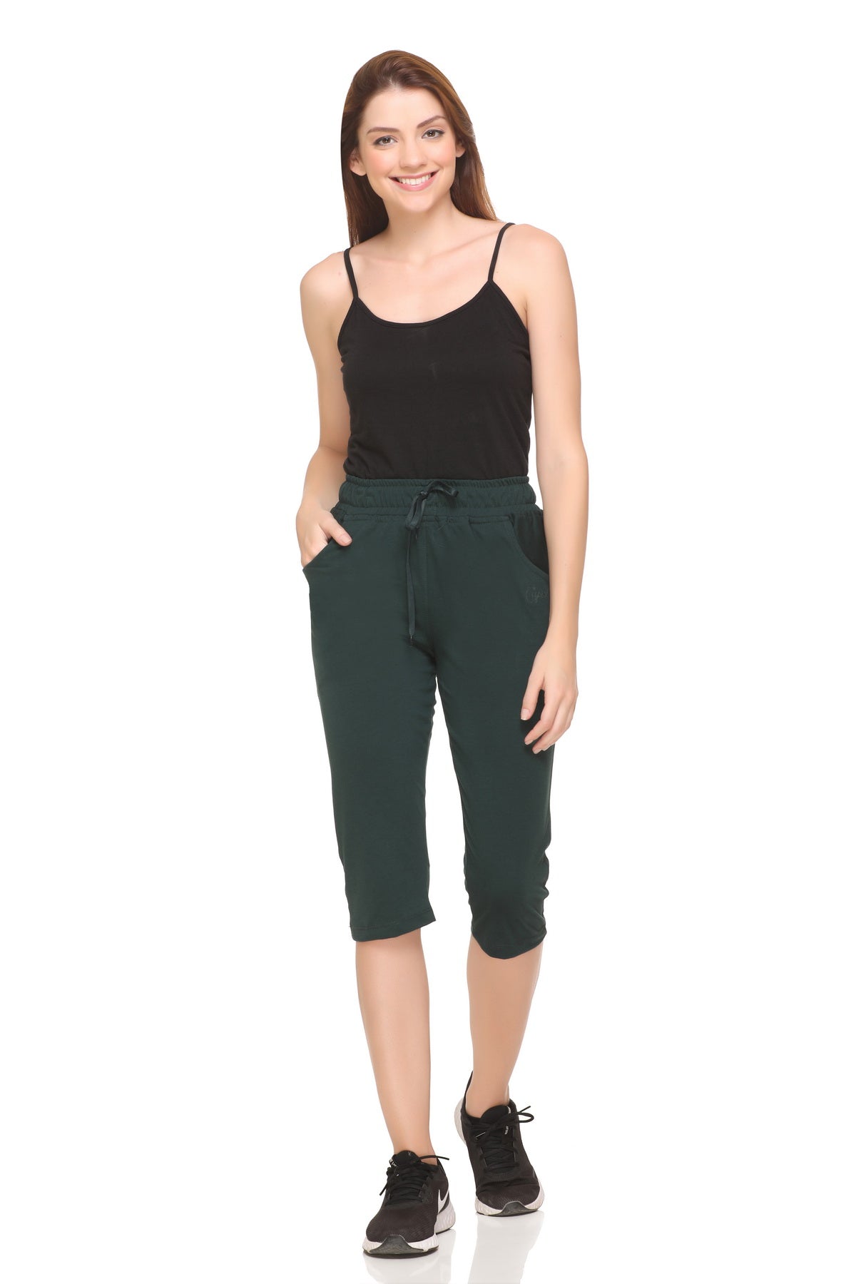 Green Polyester Comfortable And Trendy Capri's For Girls at Best Price in  Prayagraj