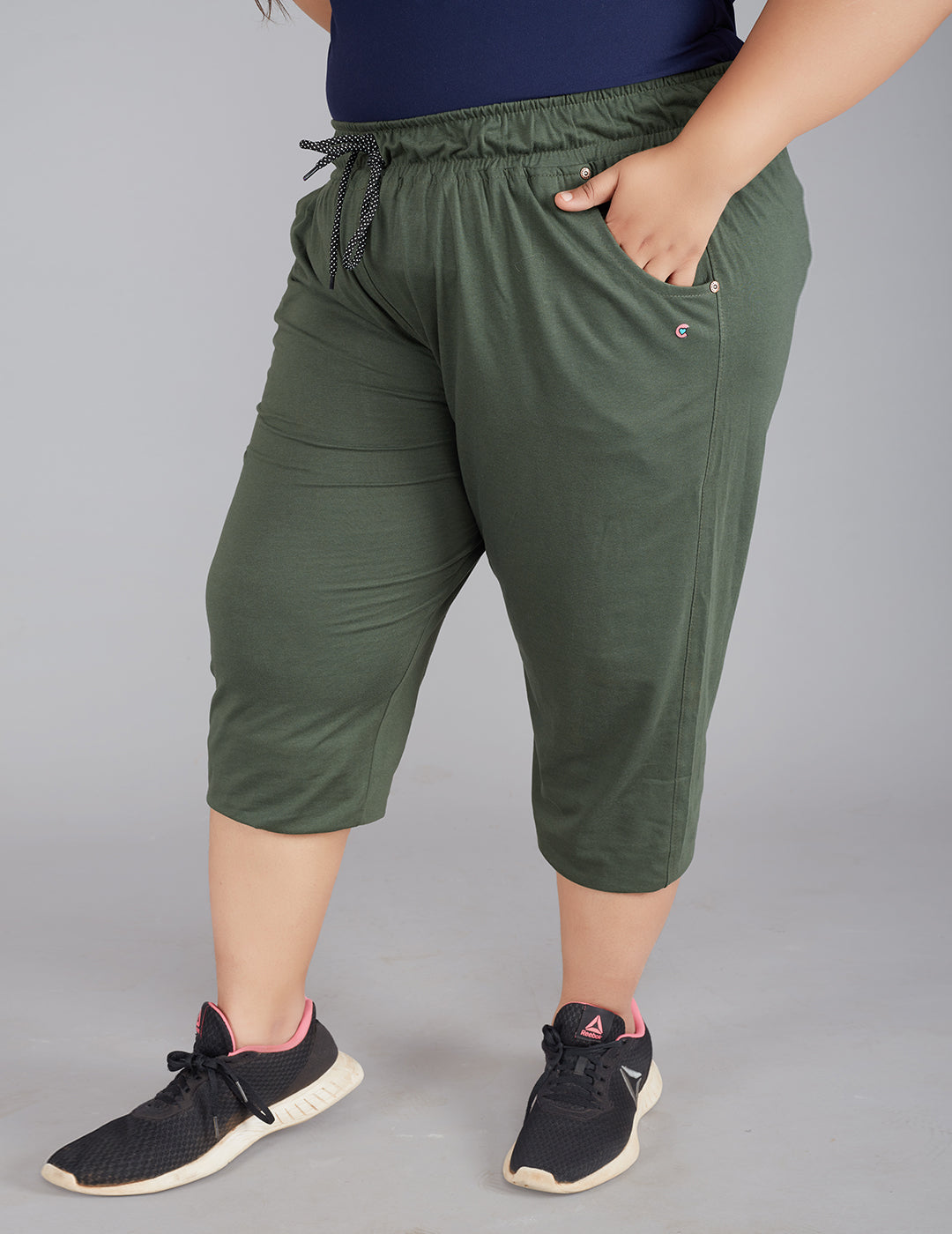 Stylish Olive Green Cotton Capri Pants For Women online in India