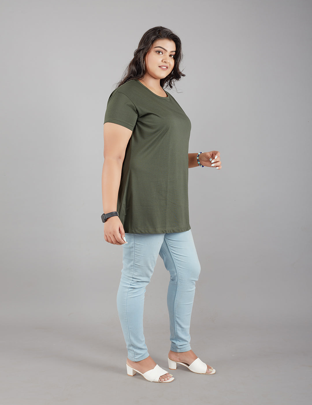 Plus Size Plain Cotton T-shirt For Women - Olive Green At Best Prices